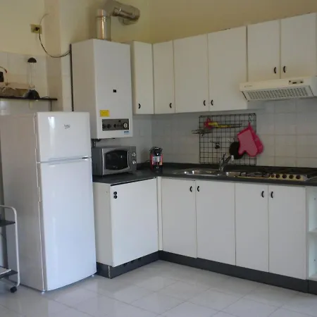 Newly Renovated Holiday With Scenic Hill-view * Lazise